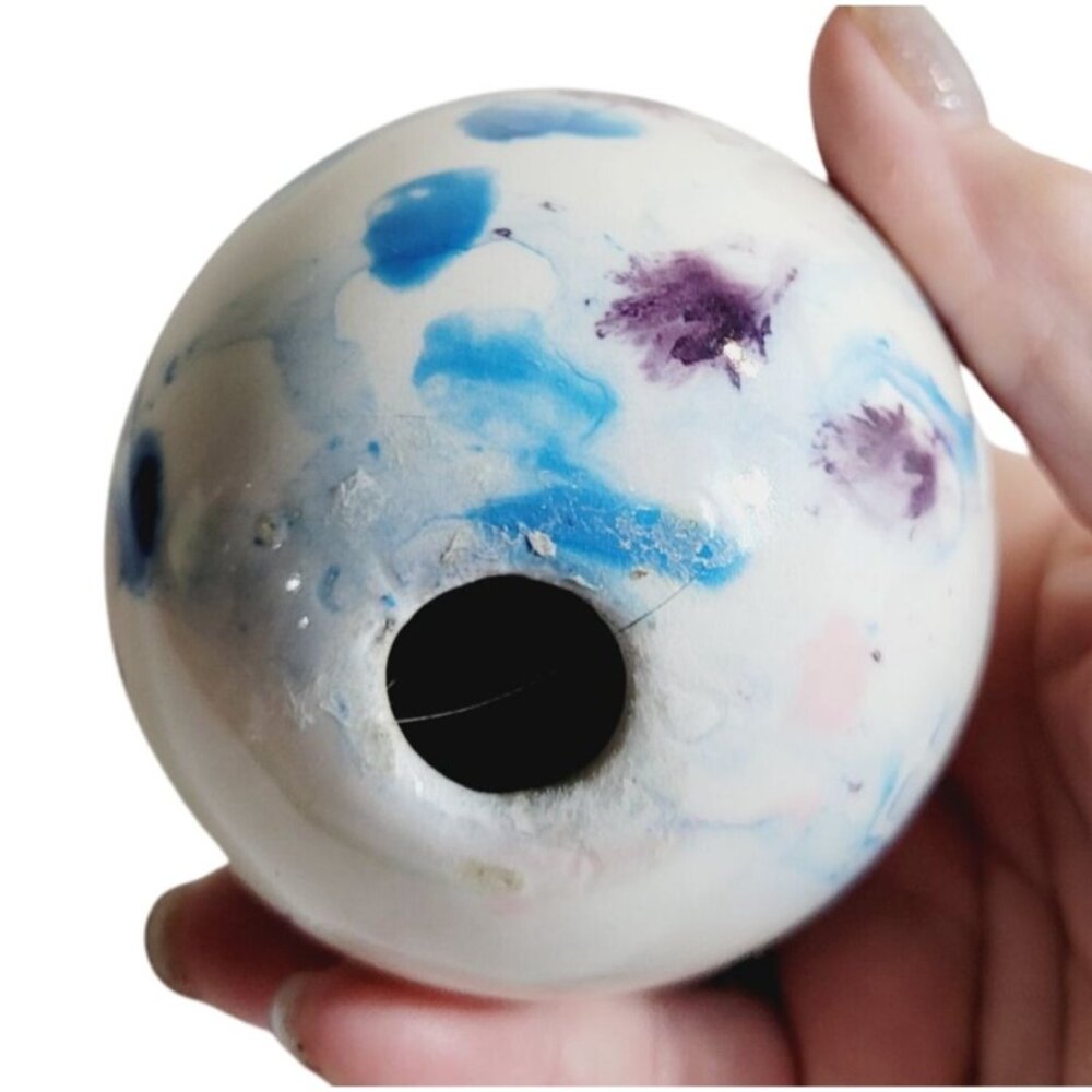 Vintage Ceramic Egg Hand Painted Speckles Multicolored White Blues Pink Purple - Picture 6 of 8